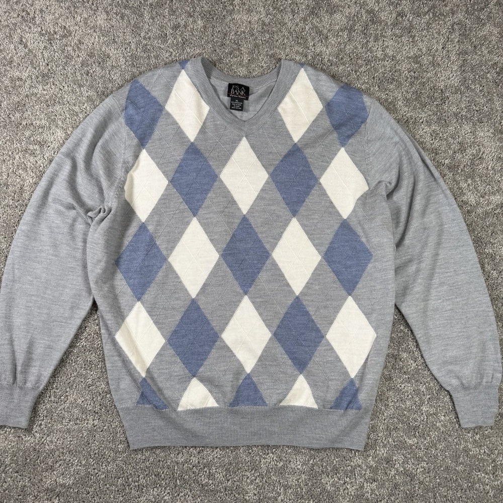 Jos A Bank Signature Collection Mens XL Gray Merino Wool Argyle V Neck Sweater